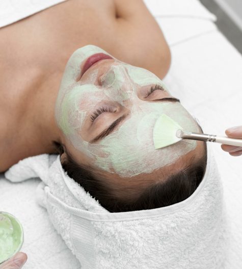 Tratamiento facial en Eden Wellness